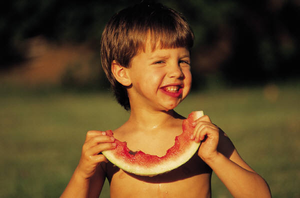 boy eating